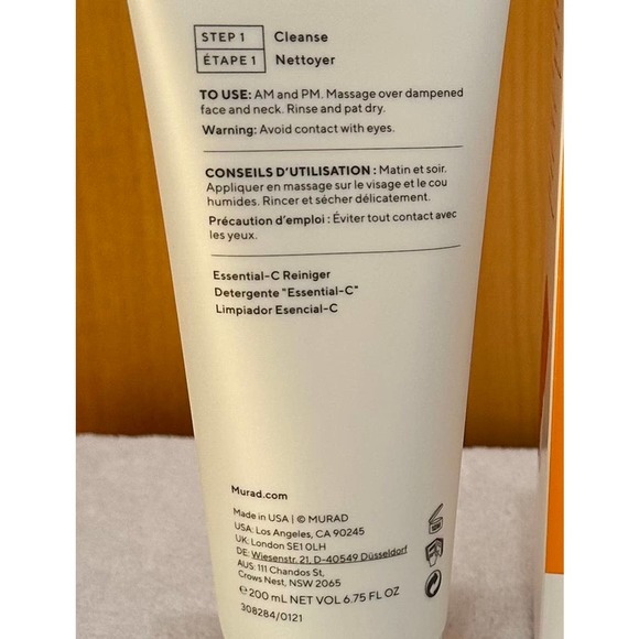 NIB, Murad Environmental Shield Essential-C Cleanser - Picture 8 of 12